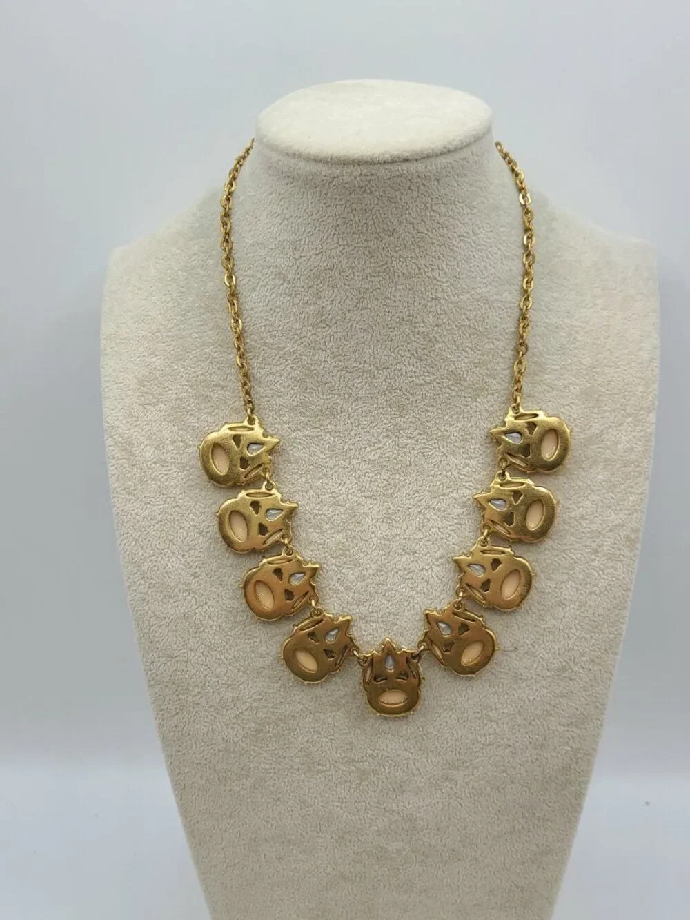 J Crew Clear Crystal Blush and White Resin Gold Tone Necklace